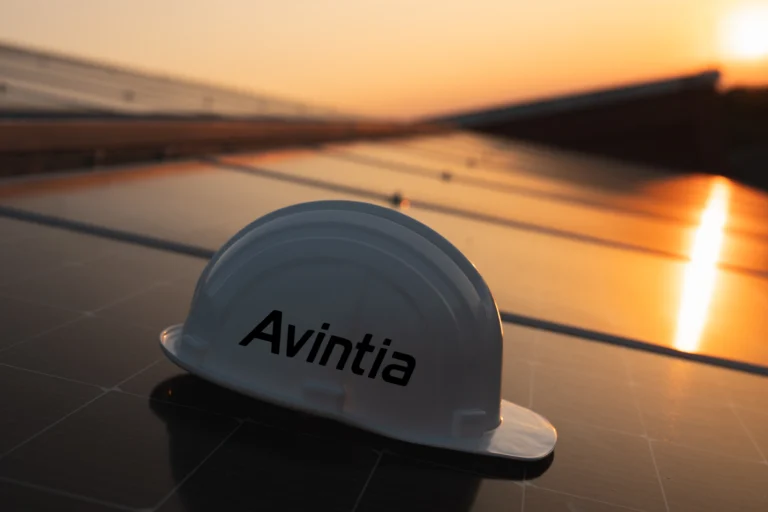 planta-solar-carbonero-mayor-avintia-energia
